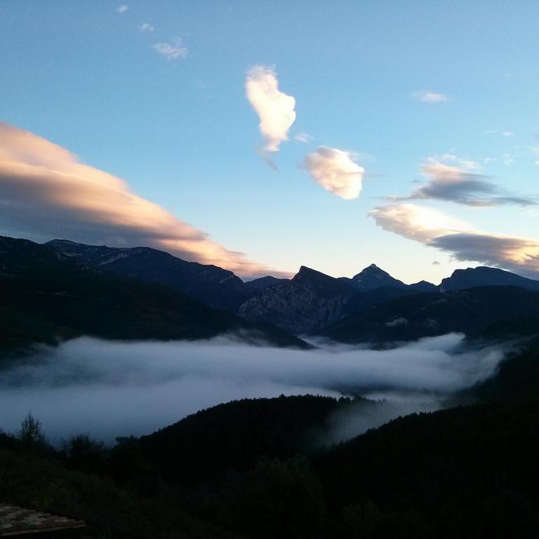 Mas Pineda Villa Oix Bagian luar foto