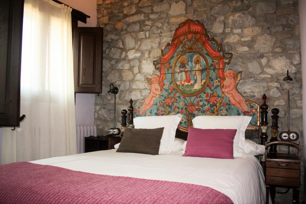 Mas Pineda Villa Oix Bagian luar foto